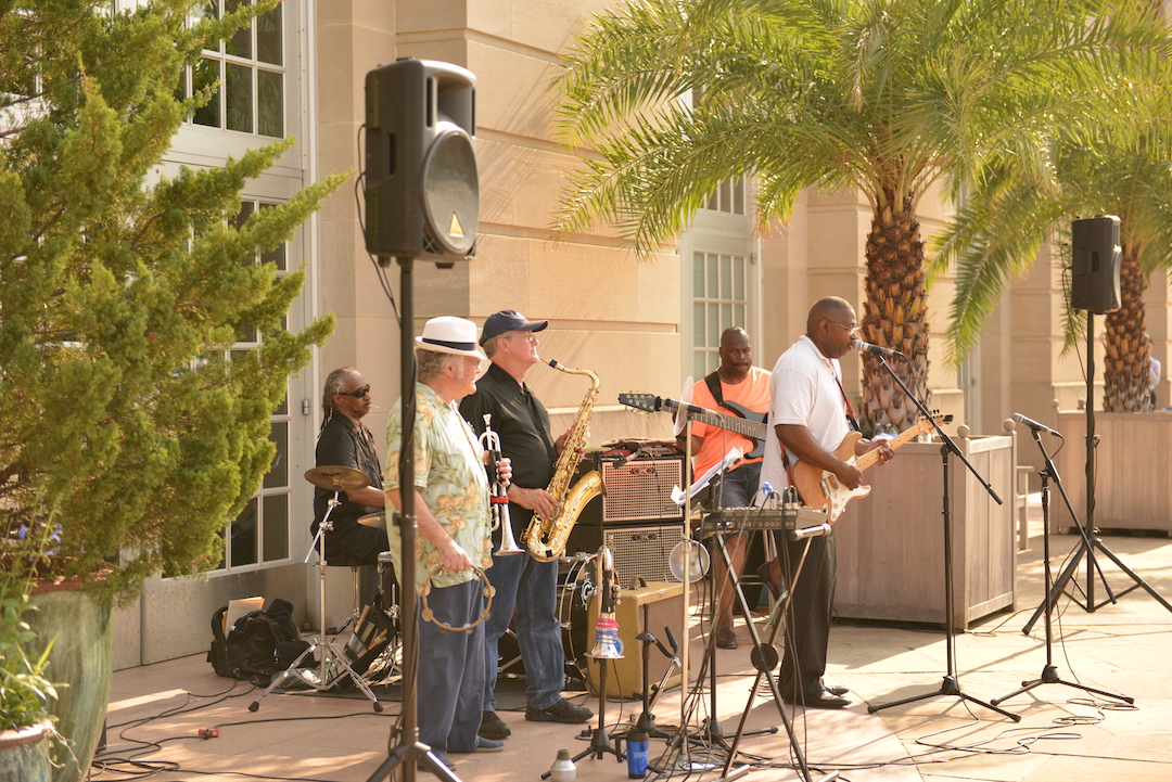 Clarence The Bluesman